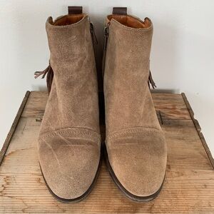 Pikolino Suede Booties with Leather Tassel Detail Size 37/7